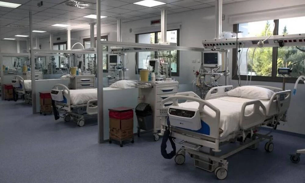 Κορονοϊός-Θεσσαλονίκη: 8 κρεβάτια ΜΕΘ έχουν μείνει κενά!